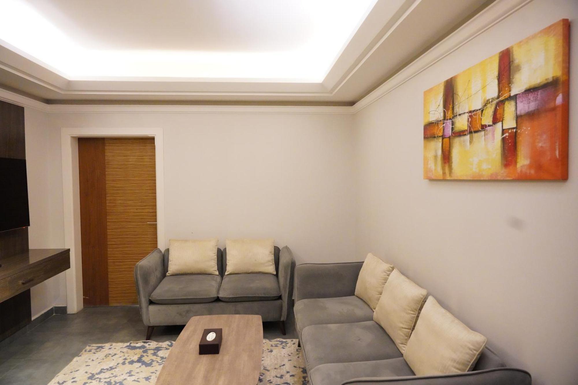 Tura Residence Ar Riyad Esterno foto